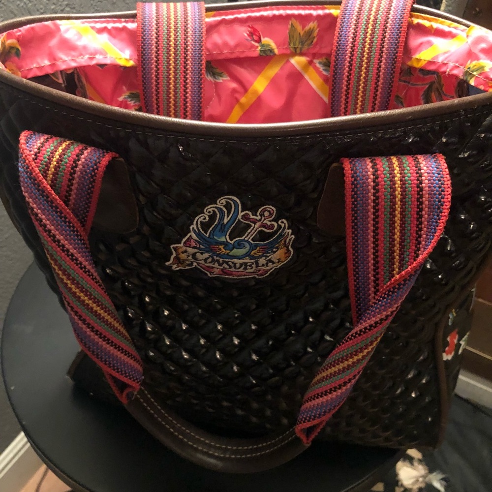 Consuela tote